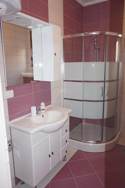 Tomena Apartments Trogir