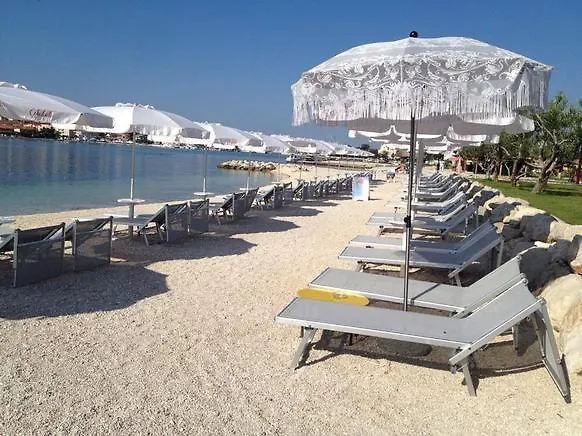 Tomena Apartments Trogir