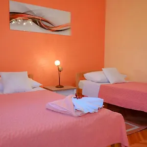 Apartman Damir, Trogir
